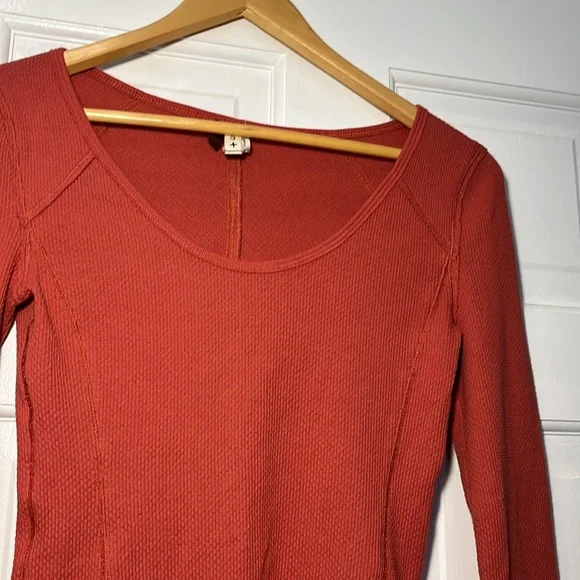FREE PEOPLE Bandana Cuff Thermal Long Sleeve Top XS ***NOTE*** - Picture 3 of 9